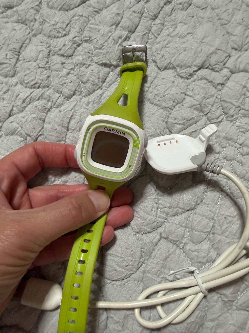 Garmin Forerunner 10  Lime Green and White Watch with Charger Cable